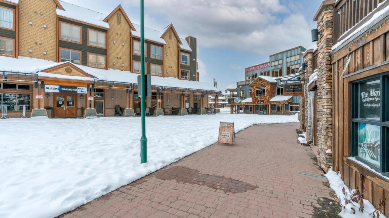 Nest On Perfection - Newly Renovated Ski In Ski Out Mountain View Condo Big White Ski Resort Exterior photo